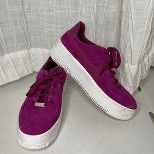 Nike Air Force 1 Sage Low Top - 6.5- True Berry